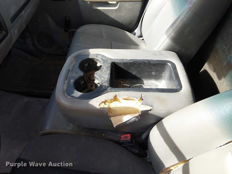 image for item FK0554 2011 GMC  Sierra 3500HD utility bed pickup truck