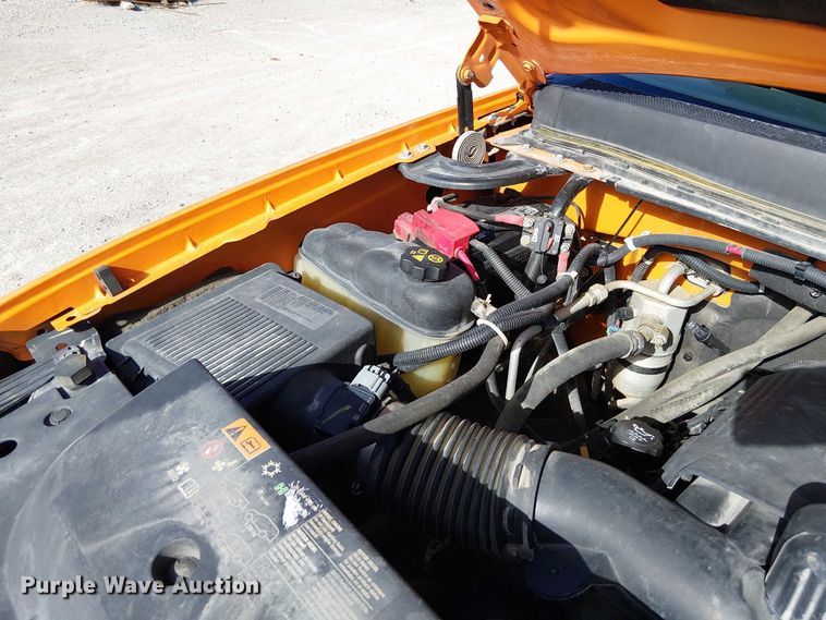 image for item FK0554 2011 GMC  Sierra 3500HD utility bed pickup truck