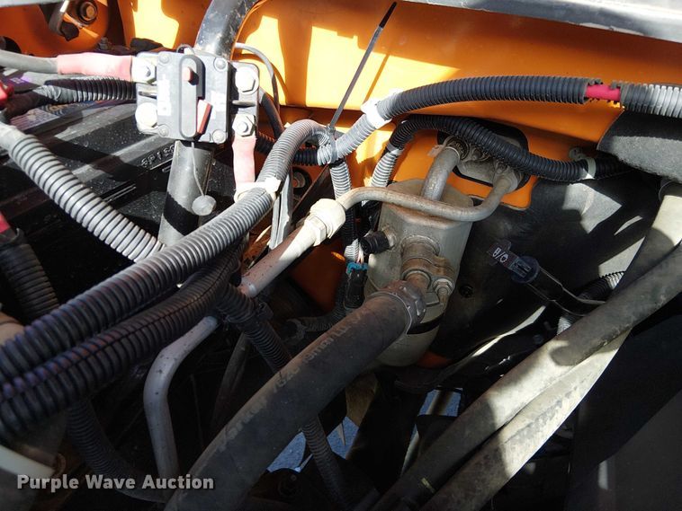 image for item FK0554 2011 GMC  Sierra 3500HD utility bed pickup truck