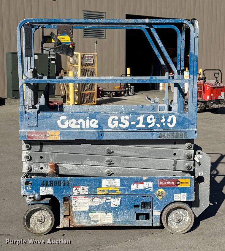 image for item FK0570 Genie GS-1930 scissor lift