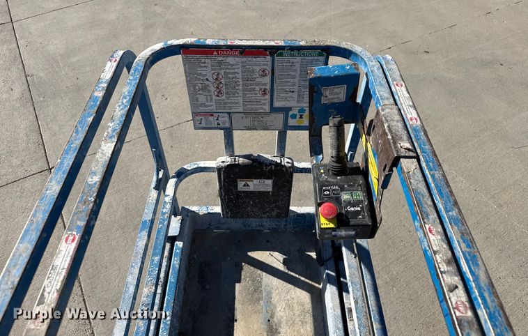 image for item FK0570 Genie GS-1930 scissor lift
