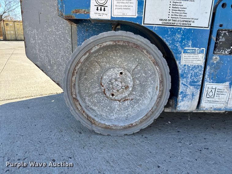 image for item FK0570 Genie GS-1930 scissor lift