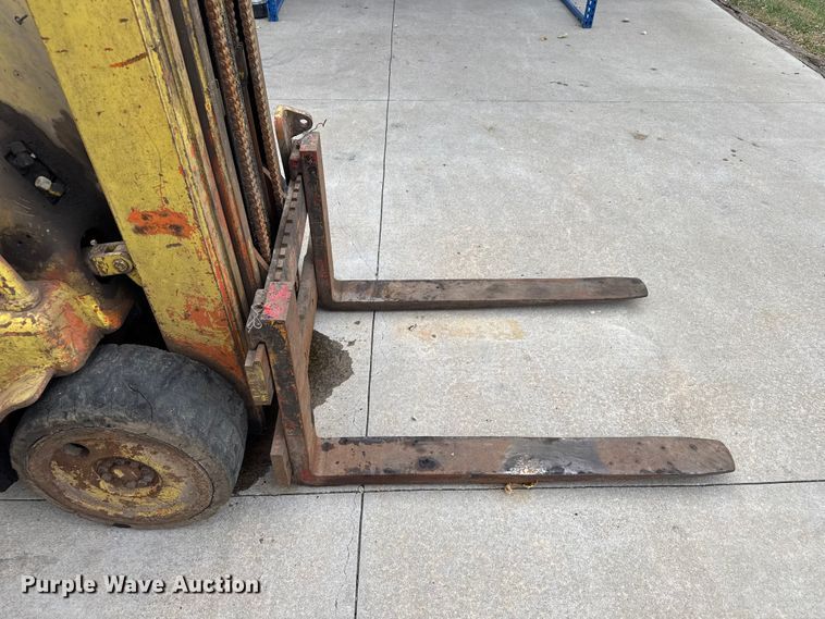 image for item FK0583 Hyster forklift