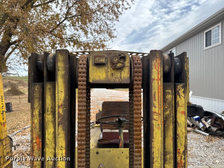 image for item FK0583 Hyster forklift