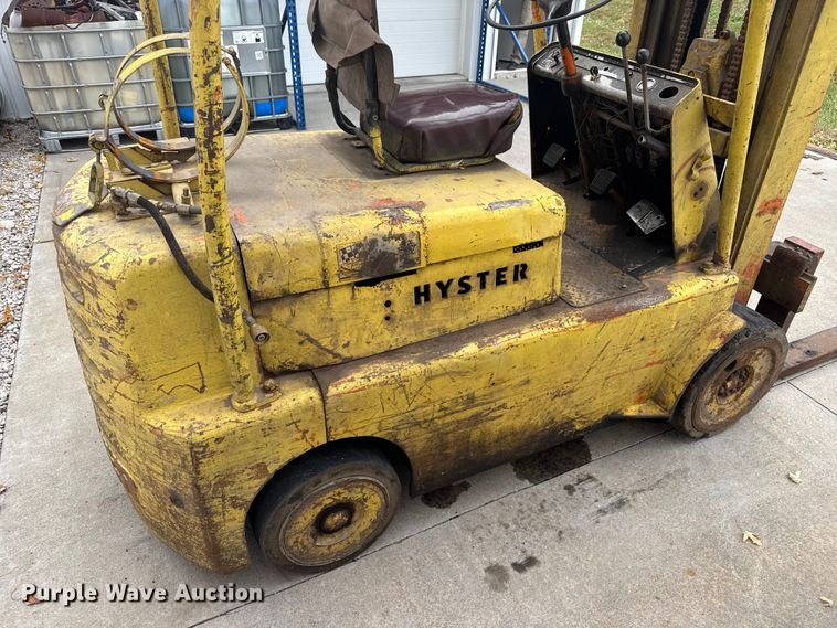 image for item FK0583 Hyster forklift