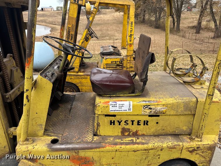 image for item FK0583 Hyster forklift