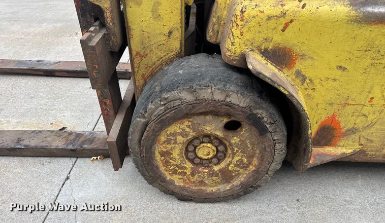 image for item FK0583 Hyster forklift