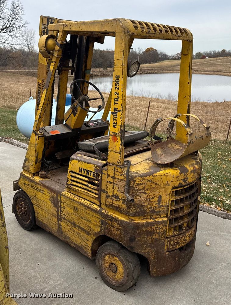 image for item FK0584 Hyster forklift