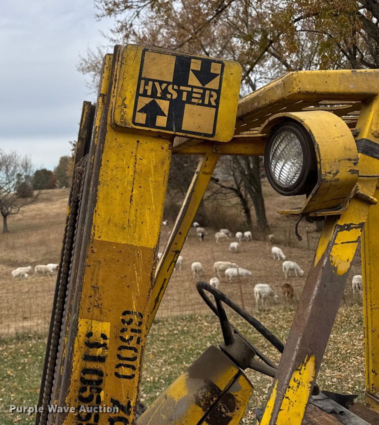 image for item FK0584 Hyster forklift