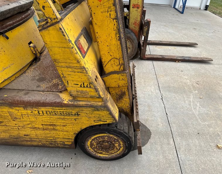 image for item FK0584 Hyster forklift