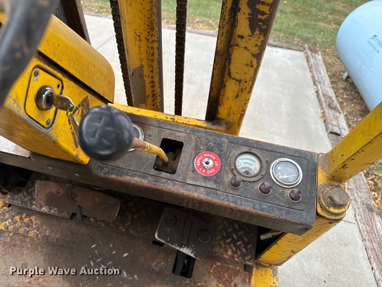 image for item FK0584 Hyster forklift