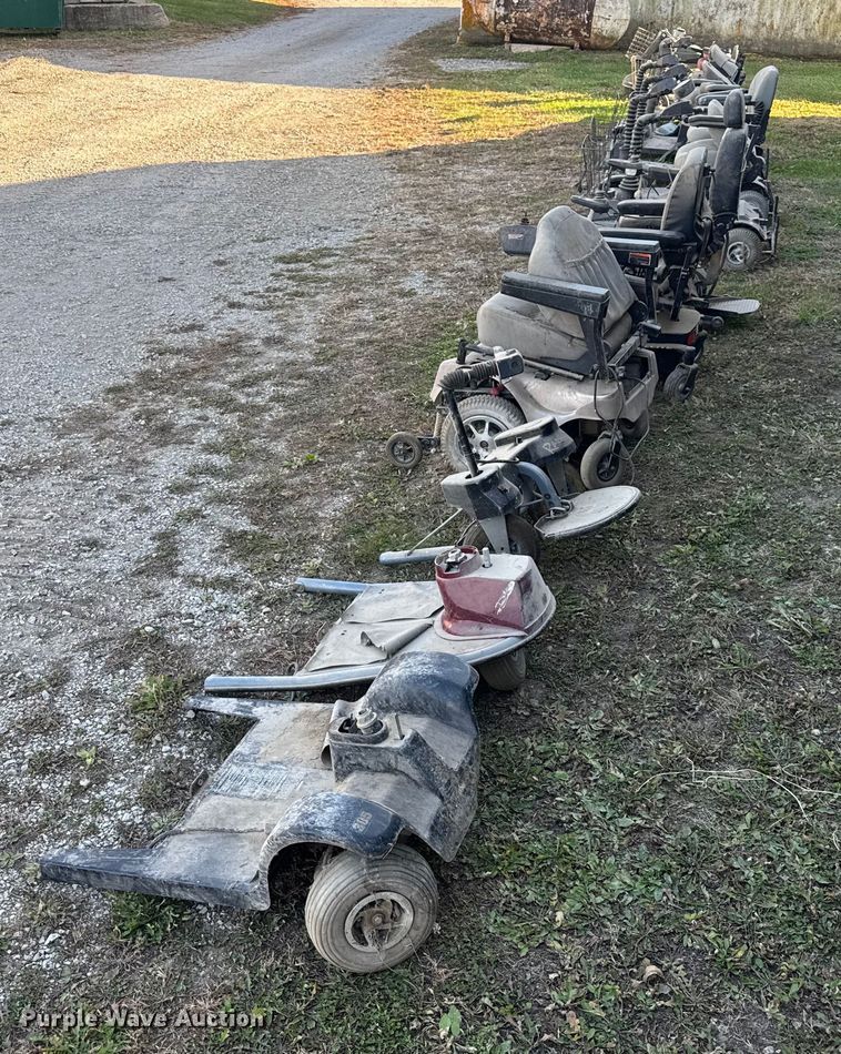 image for item FK0604 (12) mobility scooters