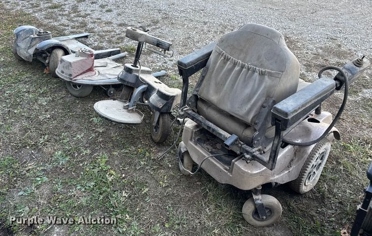 image for item FK0604 (12) mobility scooters