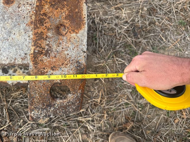 image for item FK0617 (4) I-beams