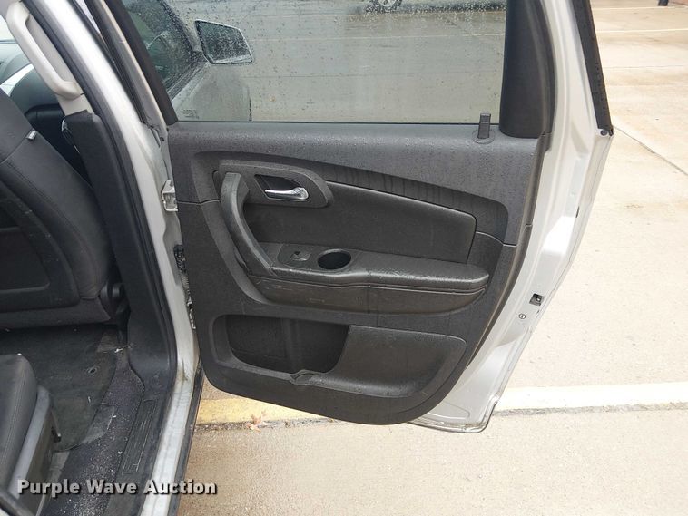 image for item FK0688 2012 Chevrolet Traverse  SUV