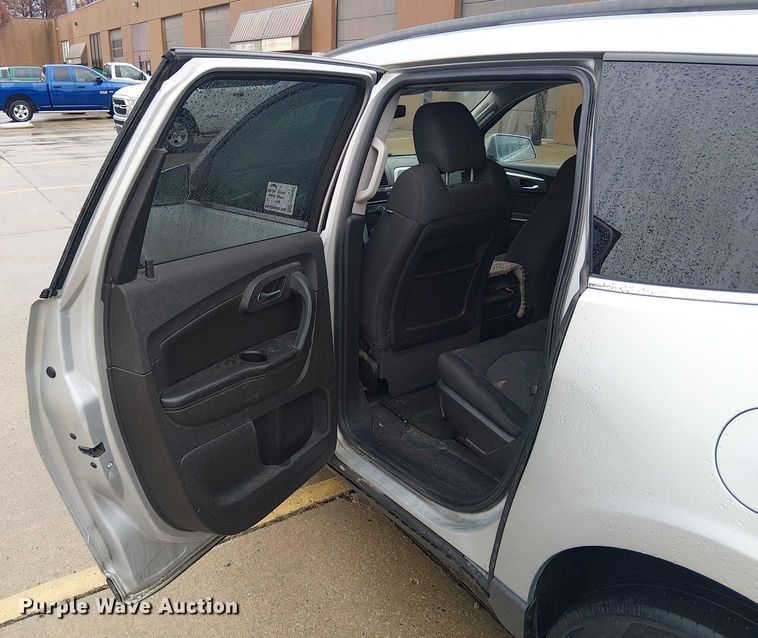 image for item FK0688 2012 Chevrolet Traverse  SUV