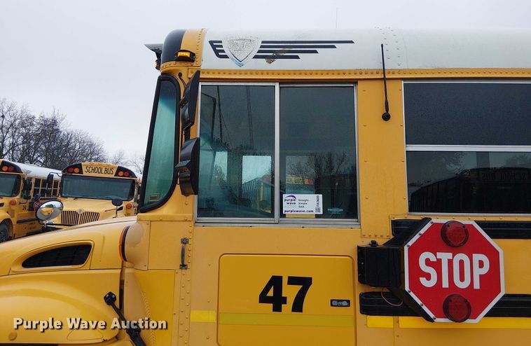 image for item FK0689 2011 IC PB105 school bus