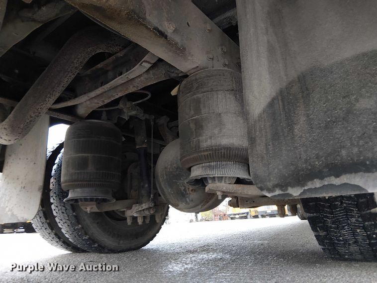 image for item FK0689 2011 IC PB105 school bus