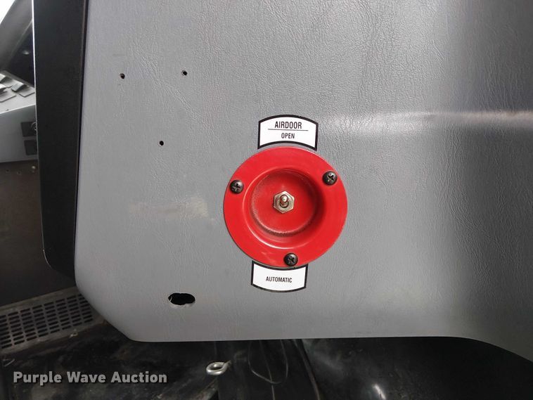 image for item FK0689 2011 IC PB105 school bus