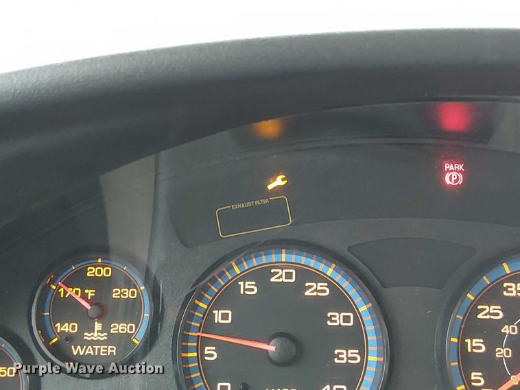 image for item FK0689 2011 IC PB105 school bus