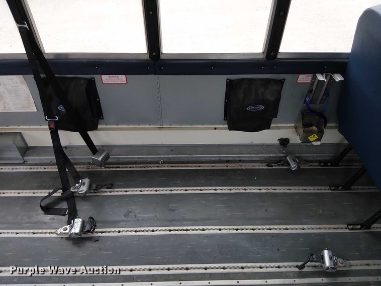 image for item FK0689 2011 IC PB105 school bus