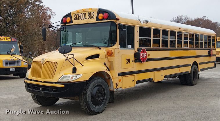 image for item FK0690 2007 IC PB105 school bus