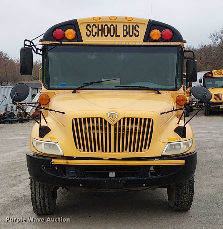 image for item FK0690 2007 IC PB105 school bus