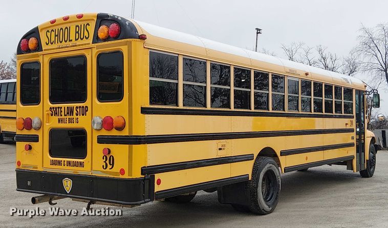 image for item FK0690 2007 IC PB105 school bus