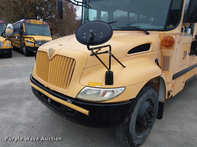 image for item FK0690 2007 IC PB105 school bus