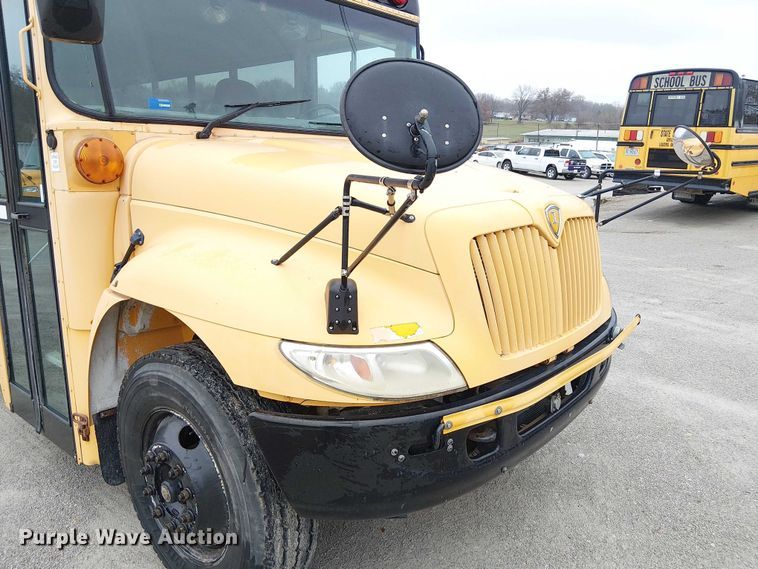 image for item FK0690 2007 IC PB105 school bus