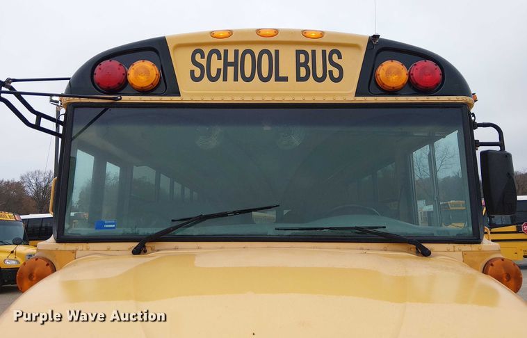 image for item FK0690 2007 IC PB105 school bus