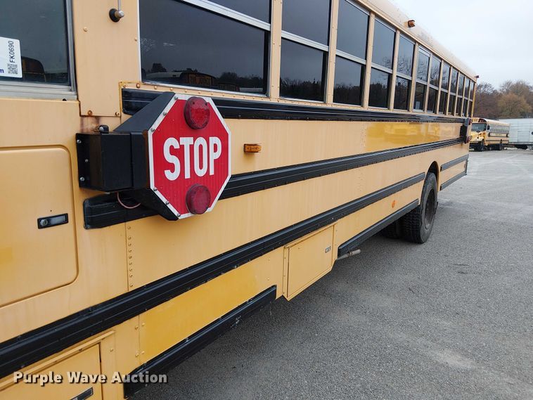 image for item FK0690 2007 IC PB105 school bus