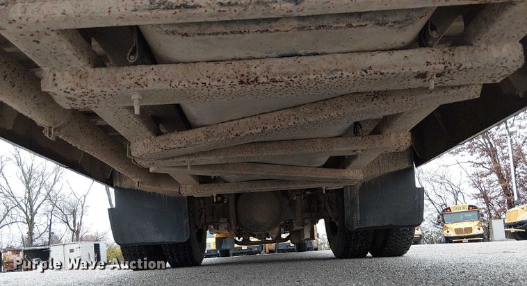 image for item FK0690 2007 IC PB105 school bus