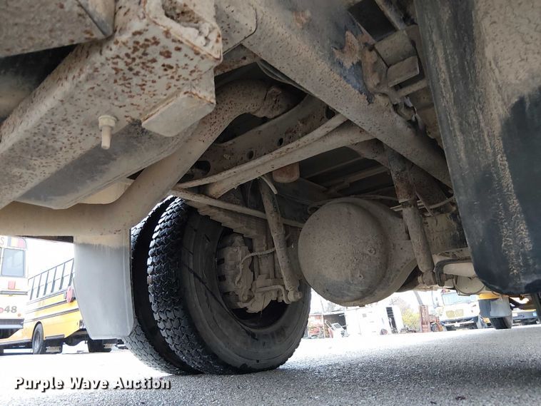 image for item FK0690 2007 IC PB105 school bus