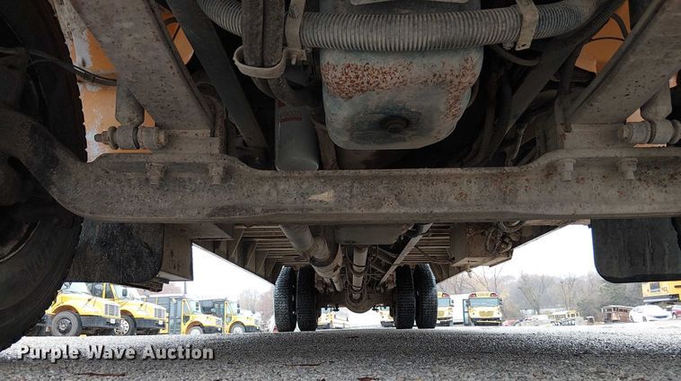 image for item FK0690 2007 IC PB105 school bus