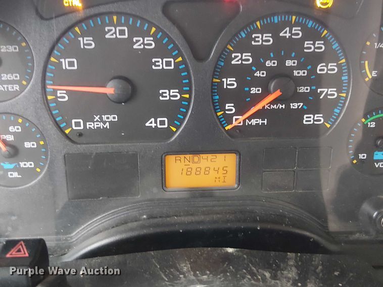 image for item FK0690 2007 IC PB105 school bus