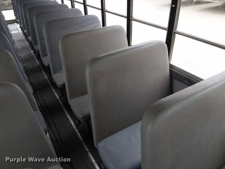 image for item FK0690 2007 IC PB105 school bus