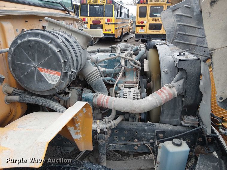 image for item FK0690 2007 IC PB105 school bus