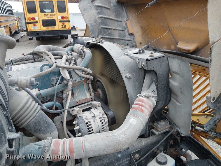 image for item FK0690 2007 IC PB105 school bus