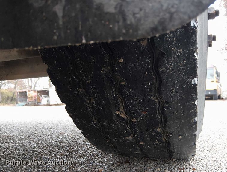 image for item FK0690 2007 IC PB105 school bus