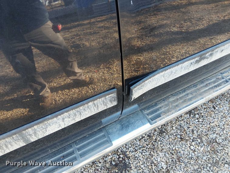 image for item FK0703 2009 Chevrolet Silverado 2500HD Crew Cab pickup truck