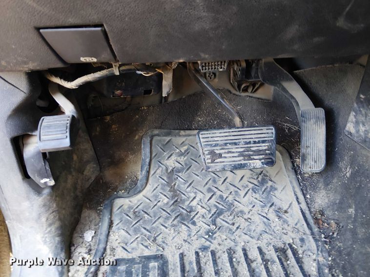 image for item FK0703 2009 Chevrolet Silverado 2500HD Crew Cab pickup truck