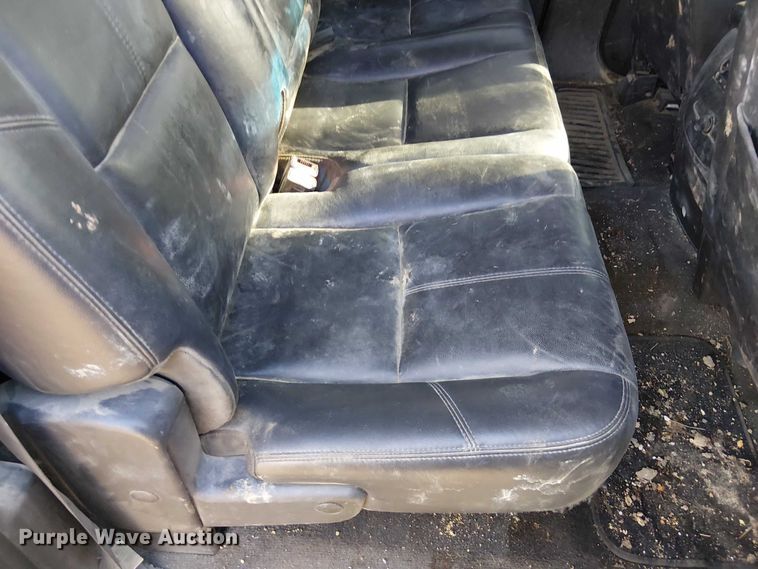 image for item FK0703 2009 Chevrolet Silverado 2500HD Crew Cab pickup truck