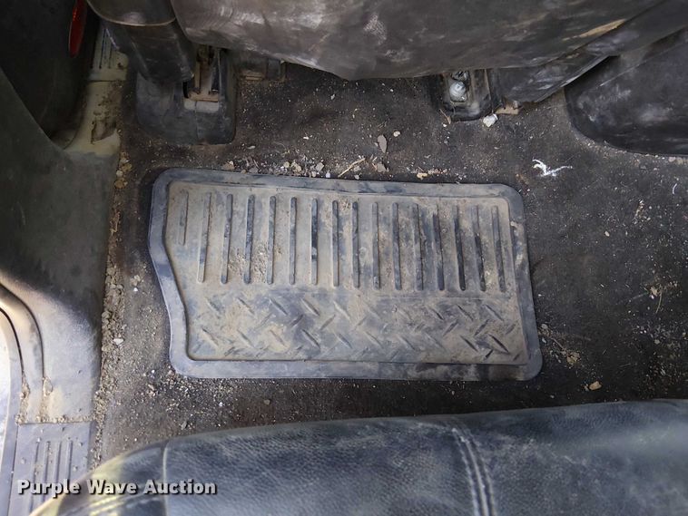 image for item FK0703 2009 Chevrolet Silverado 2500HD Crew Cab pickup truck