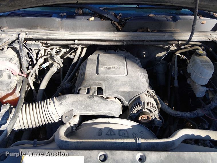 image for item FK0703 2009 Chevrolet Silverado 2500HD Crew Cab pickup truck