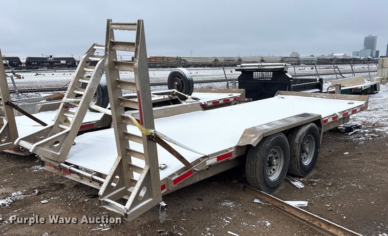 image for item FK2507 2018 M.H. EBY equipment trailer