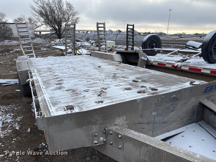 image for item FK2507 2018 M.H. EBY equipment trailer