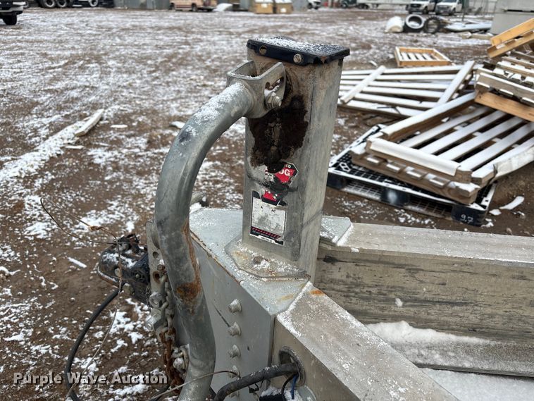 image for item FK2507 2018 M.H. EBY equipment trailer