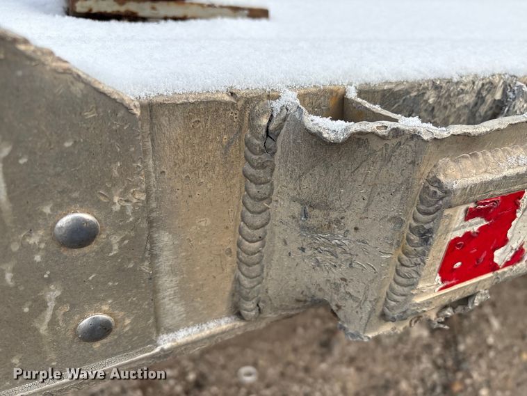 image for item FK2507 2018 M.H. EBY equipment trailer