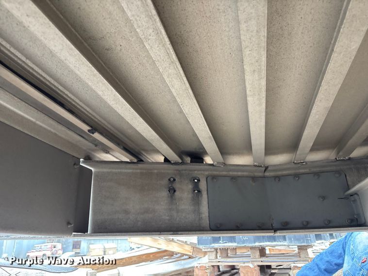 image for item FK2507 2018 M.H. EBY equipment trailer